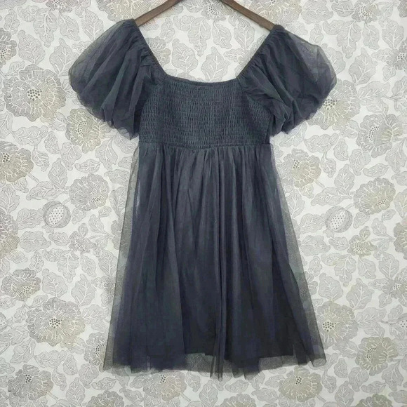 NWT Anthropologie Listicle Womens Off-Shoulder Puff Sleeve Mini Dress L - Picture 2 of 7